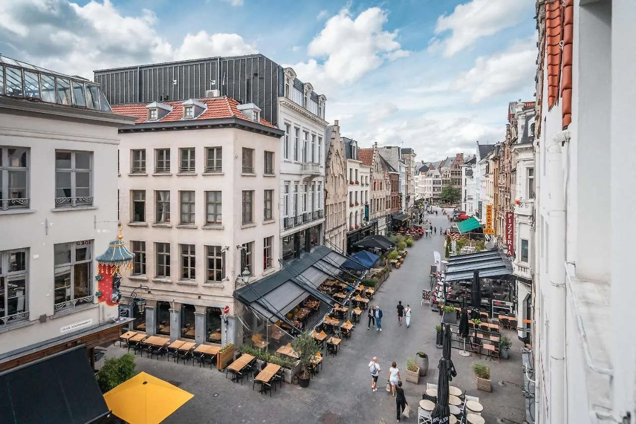 Tempel Cathedral Lodge In The Heart Of Antwerpen Appartement